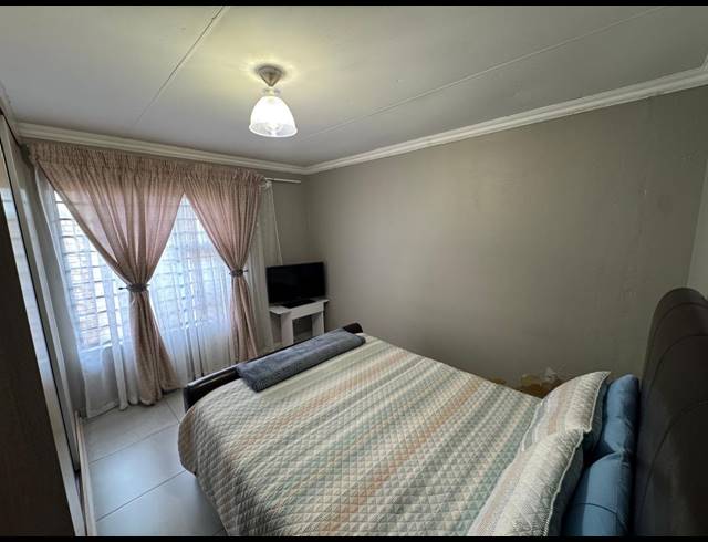 4 BEDROOM FREEHOLD FOR SALE IN SUNAIR PARK